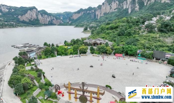 贵州民族团结进步故事:民族“多”样 共筑精“彩”(图3) 贵州民族团结进步故事:民族“多”样 共筑精“彩”(图3)