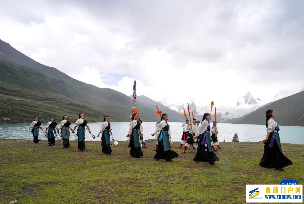 辉煌60载 魅力新西藏|西藏农牧民共享文旅发展红利(图2) 辉煌60载 魅力新西藏|西藏农牧民共享文旅发展红利(图2)