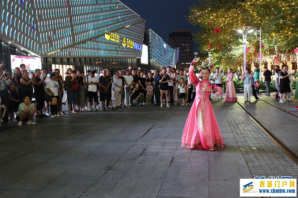 “北疆风情”成为2025企业家太阳岛年会靓丽风景线(图1) “北疆风情”成为2025企业家太阳岛年会靓丽风景线(图1)